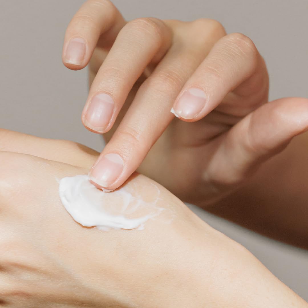 KORRES Olive Hand Cream, Nourishing and Hydrating Moisturizer with Greek Olive Oil and Antioxidants, For Soft Smooth Skin and Dry Hands, Vegan Skin Care for Women & Men, 2.54 Fl Oz